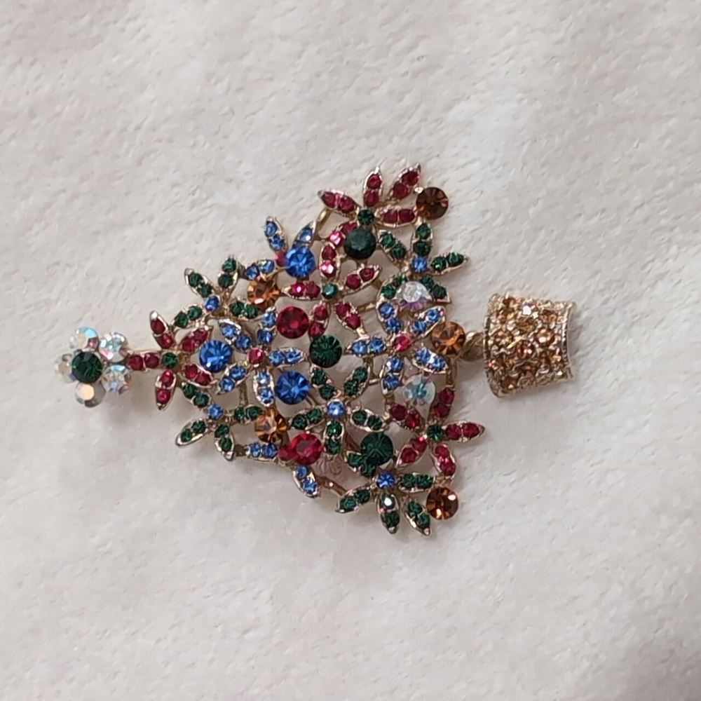 Vintage Multicolored Rhinestone Christmas Tree Pin Brooch